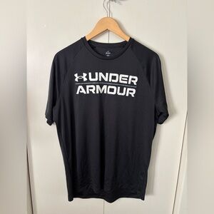 Under Armour Men's Black Shirt